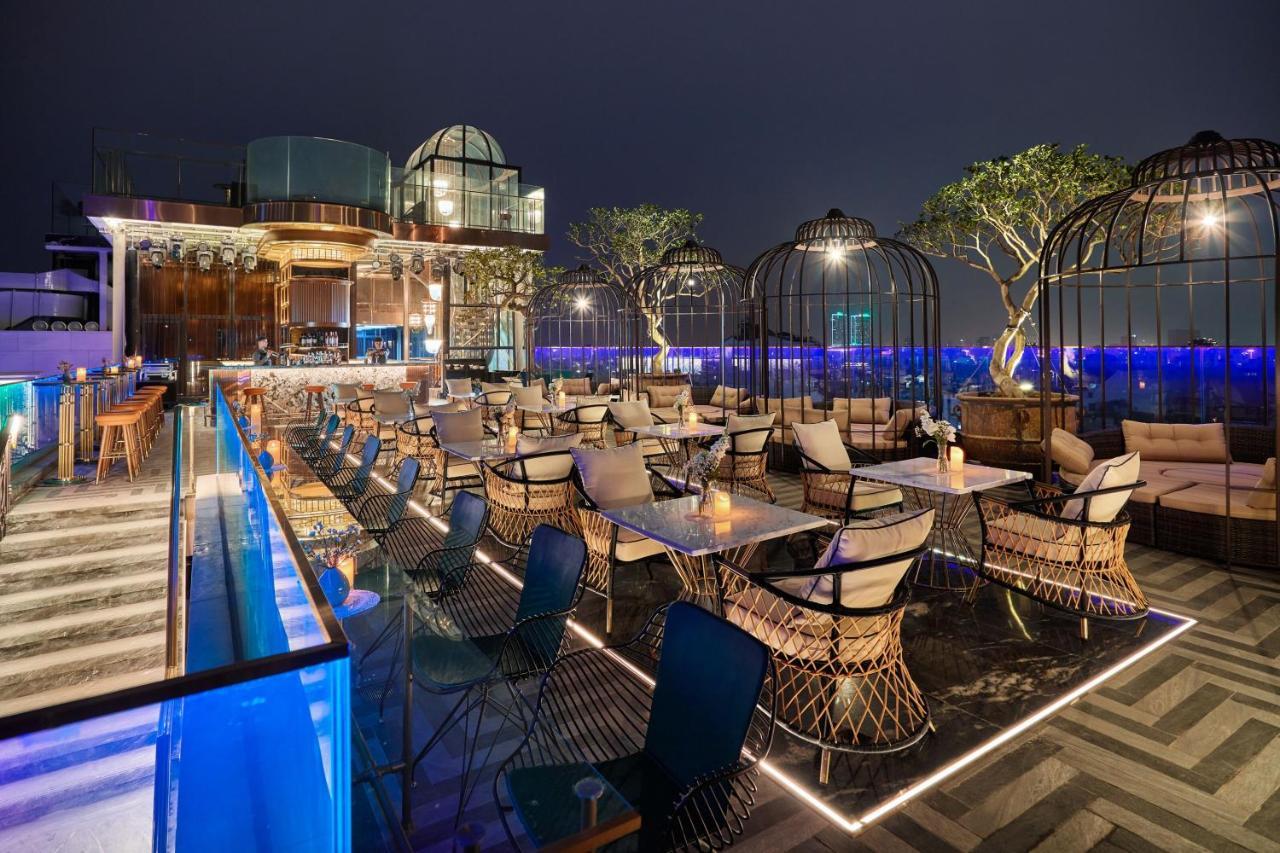 Peridot Grand Luxury Boutique Hotel هانوي المظهر الخارجي الصورة The 137 Pillars Hotel, Phuket