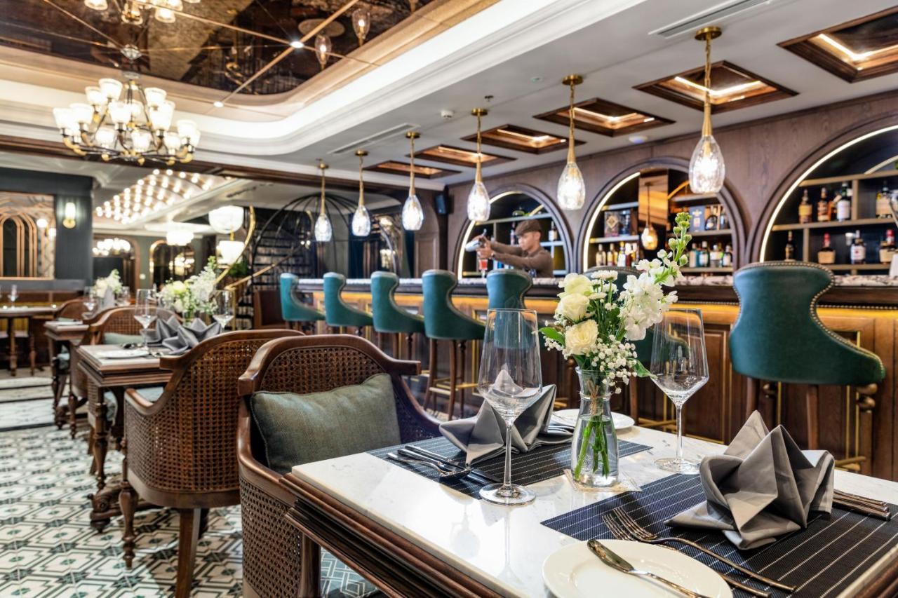 Peridot Grand Luxury Boutique Hotel هانوي المظهر الخارجي الصورة The interior of the restaurant