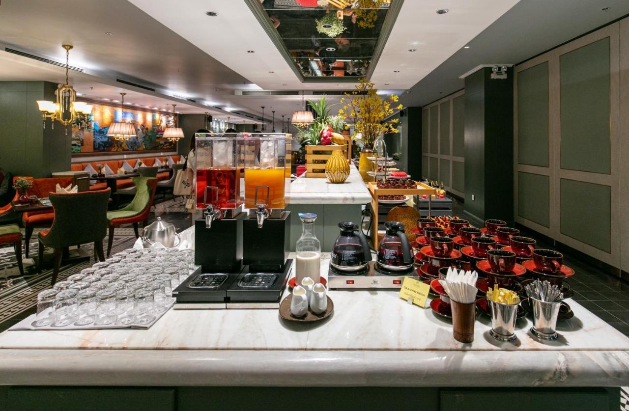 Peridot Grand Luxury Boutique Hotel هانوي المظهر الخارجي الصورة The lounge at Changi Airport